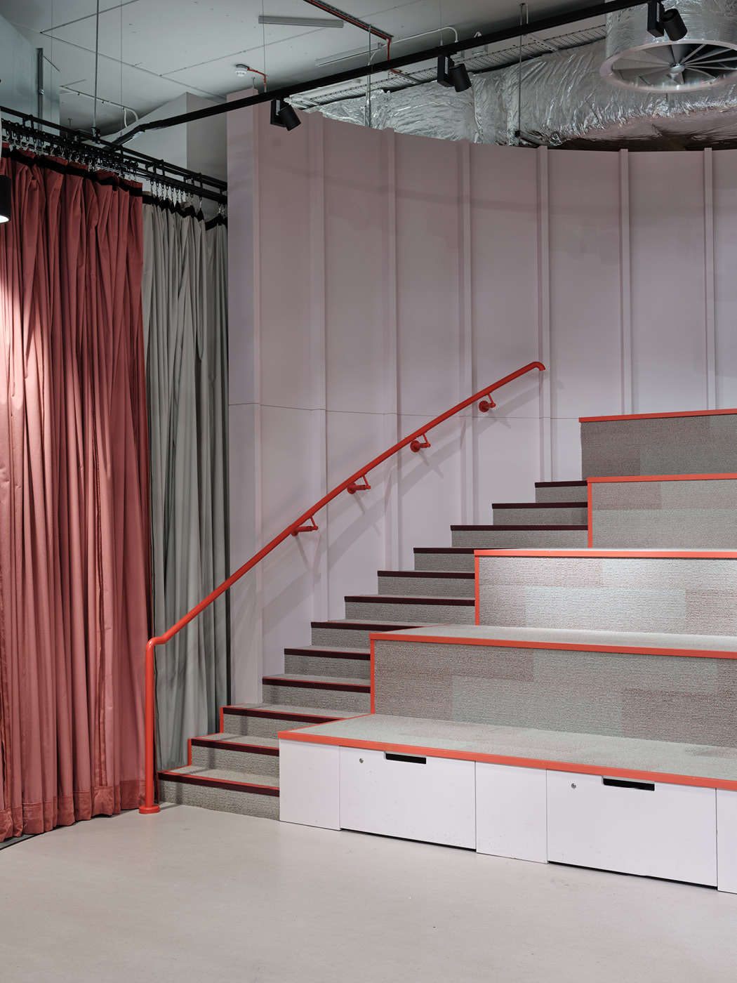 Stephen Barrett Graphic Design 0173_dac.0011