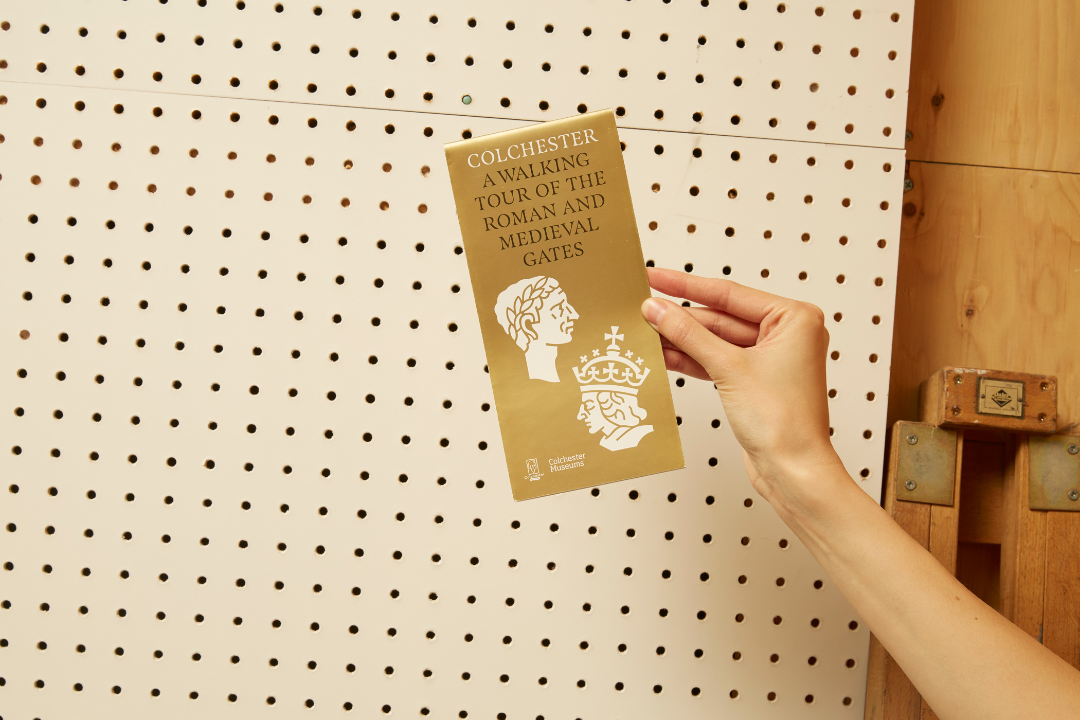 Stephen Barrett Graphic Design 0096_dpq_map_web.00