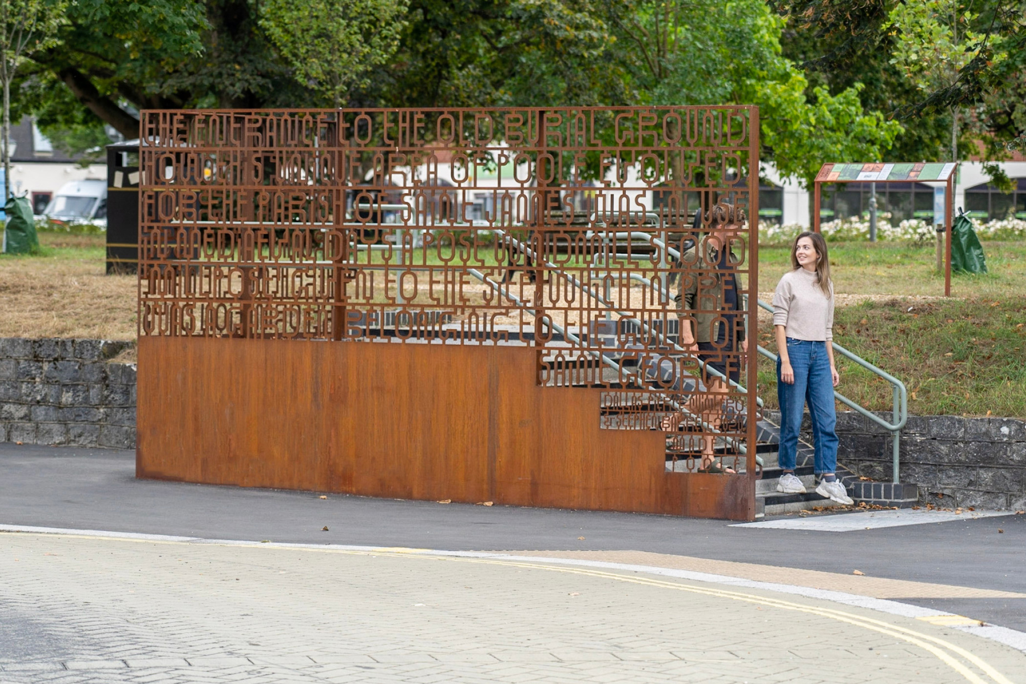 Stephen Barrett Graphic Design 0150_west_quay.04